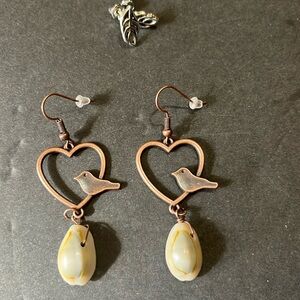 NWOT 2 PRs. Bohemian Bird Shell Leaf Earrings